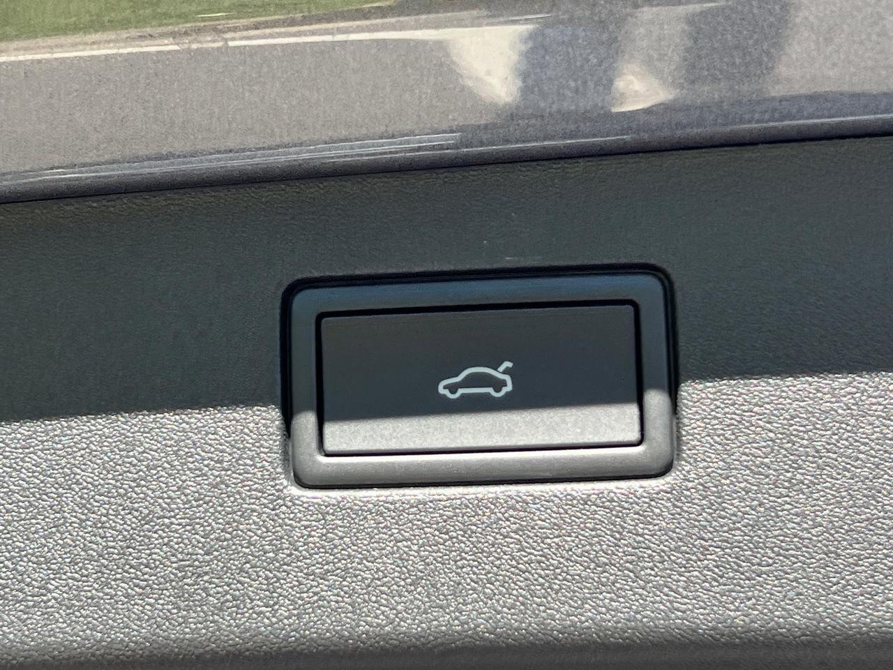 2026 Volkswagen Tiguan 2.0T SE R-Line Black Hagerstown MD