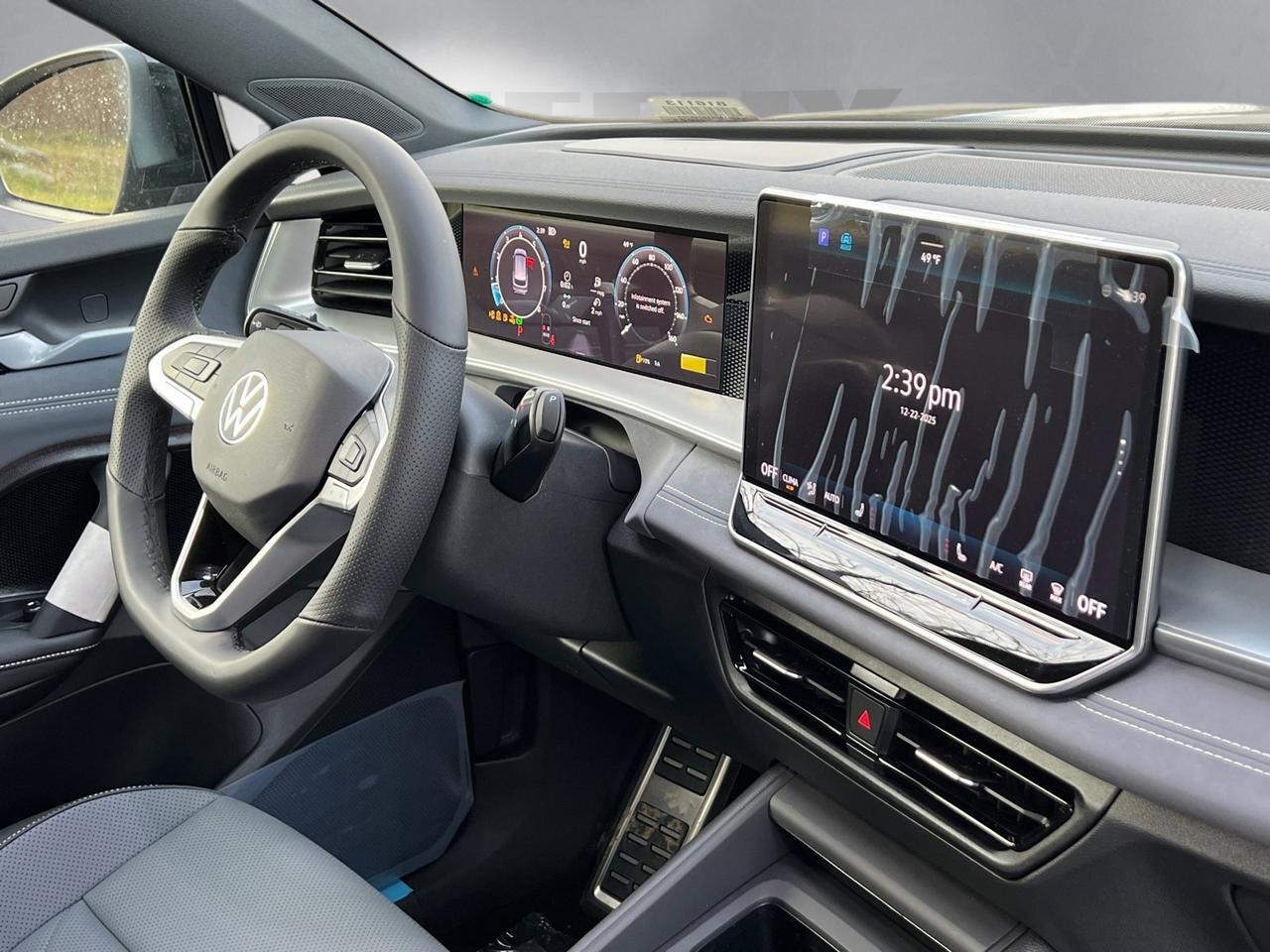 2026 Volkswagen Tiguan 2.0T SE R-Line Black Hagerstown MD