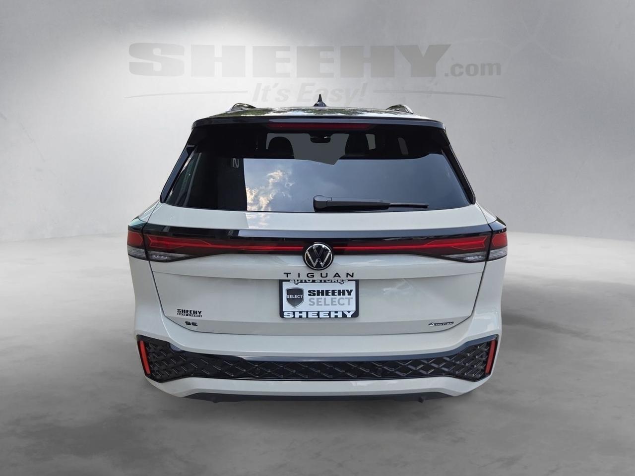2026 Volkswagen Tiguan 2.0T SE R-Line Black Waldorf MD