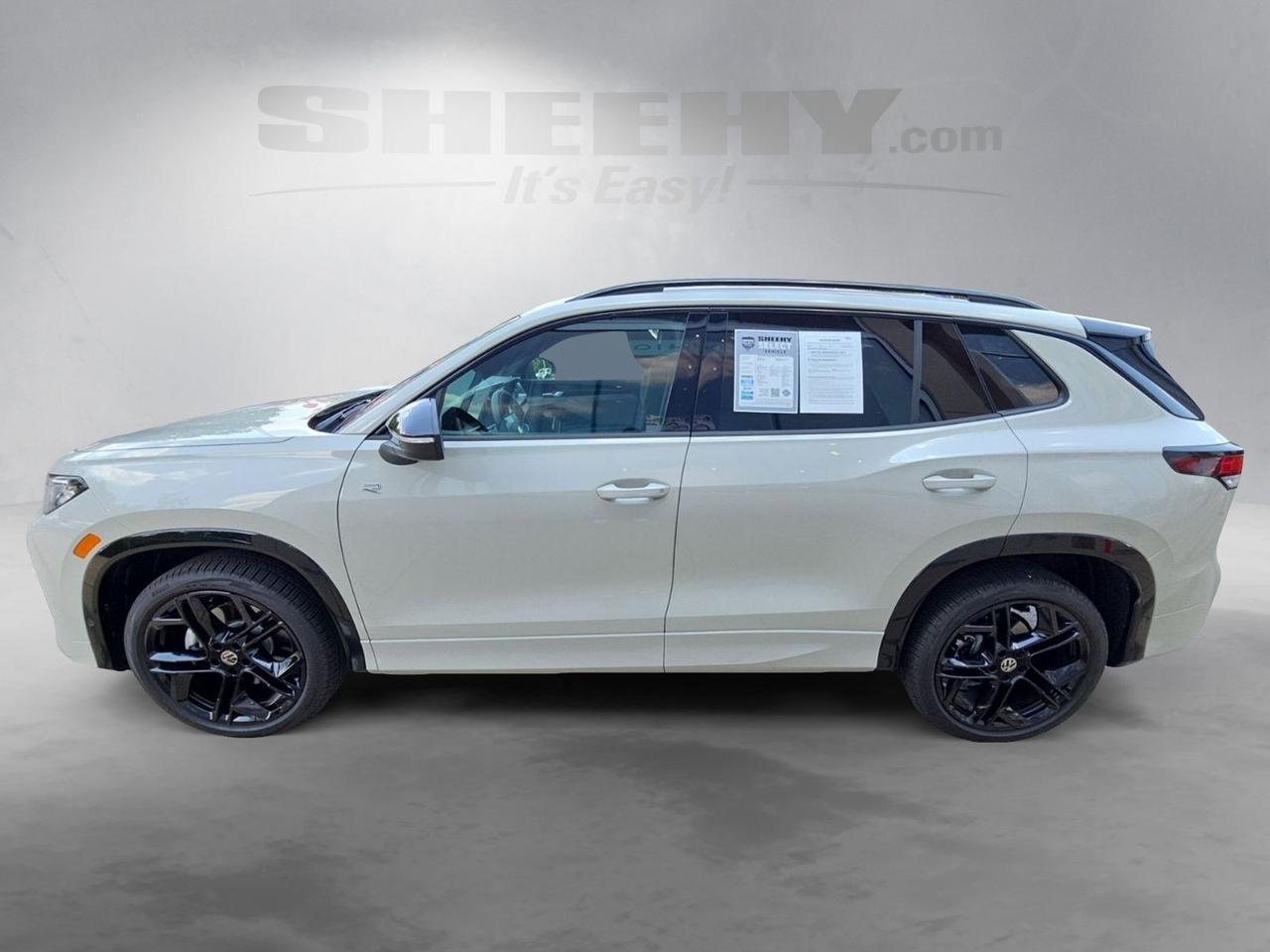 2026 Volkswagen Tiguan 2.0T SE R-Line Black Waldorf MD