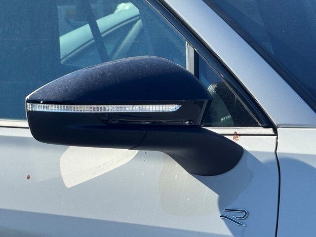 2026 Volkswagen Tiguan 2.0T SE R-Line Black Springfield VA