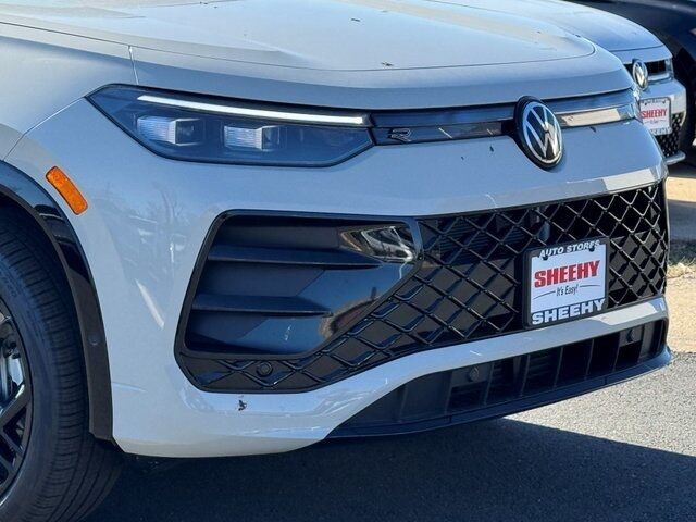 2026 Volkswagen Tiguan 2.0T SE R-Line Black Springfield VA