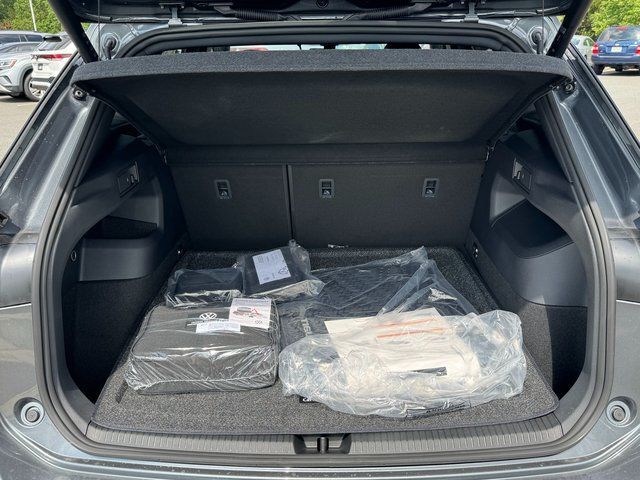 2026 Volkswagen Tiguan 2.0T SE R-Line Black Springfield VA