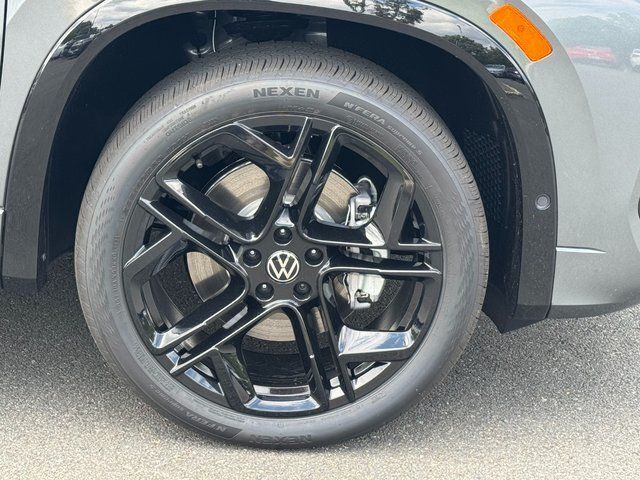 2026 Volkswagen Tiguan 2.0T SE R-Line Black Springfield VA