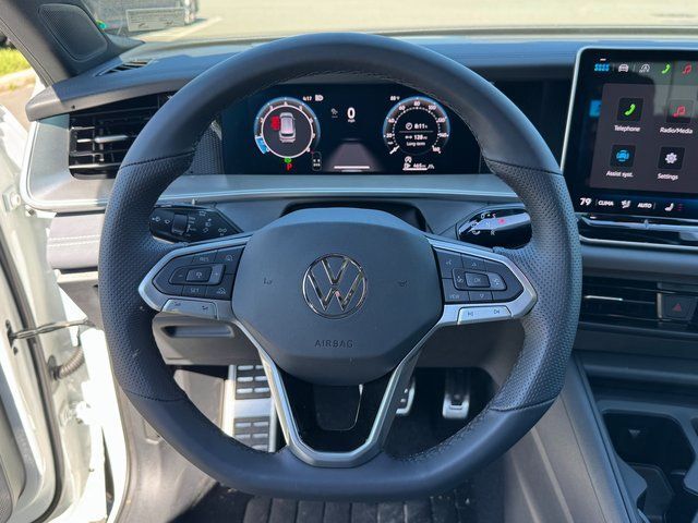 2026 Volkswagen Tiguan 2.0T SE R-Line Black Springfield VA