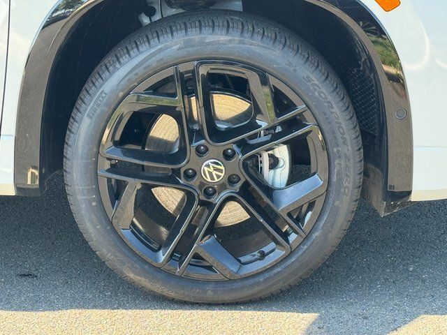 2026 Volkswagen Tiguan 2.0T SE R-Line Black Springfield VA