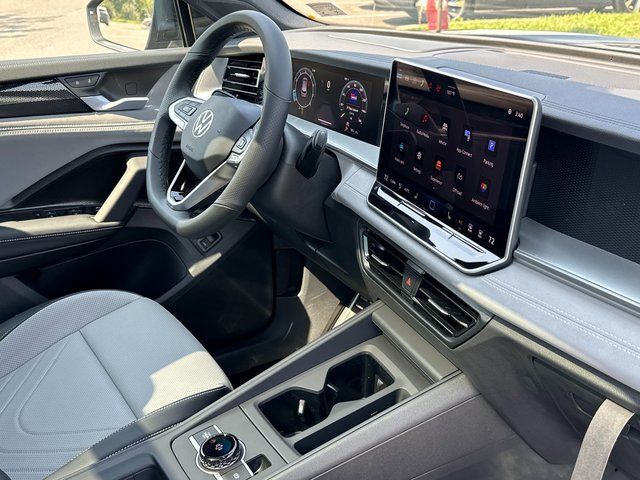 2026 Volkswagen Tiguan 2.0T SE R-Line Black Springfield VA