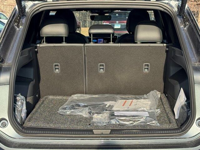 2026 Volkswagen Tiguan 2.0T SE R-Line Black Springfield VA