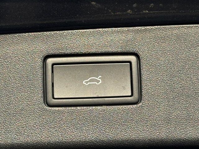 2026 Volkswagen Tiguan 2.0T SE R-Line Black Springfield VA