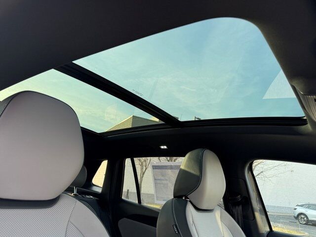 2026 Volkswagen Tiguan 2.0T SE R-Line Black Springfield VA