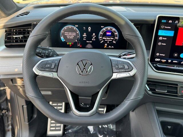 2026 Volkswagen Tiguan 2.0T SE R-Line Black Springfield VA