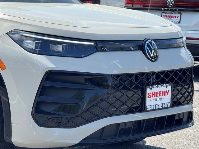 2026 Volkswagen Tiguan 2.0T SE R-Line Black Springfield VA