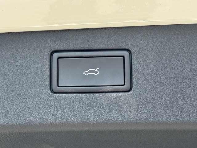 2026 Volkswagen Tiguan 2.0T SE R-Line Black Springfield VA