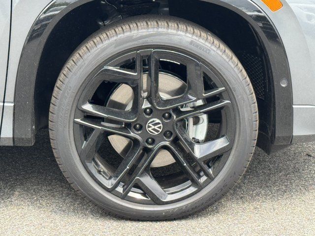 2026 Volkswagen Tiguan 2.0T SE R-Line Black Springfield VA