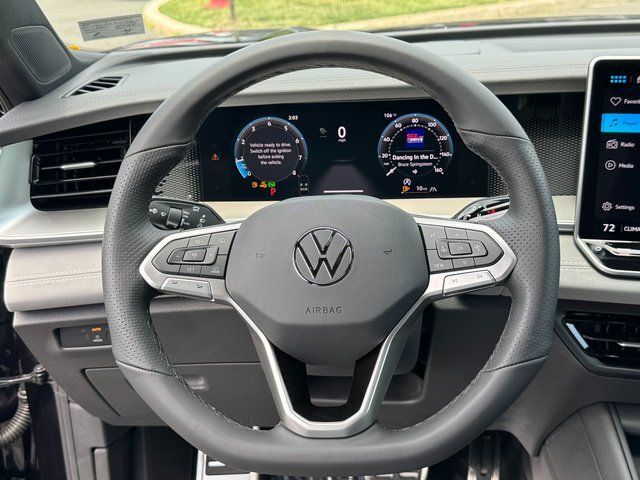 2026 Volkswagen Tiguan 2.0T SE R-Line Black Springfield VA