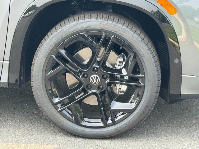 2026 Volkswagen Tiguan 2.0T SE R-Line Black Springfield VA