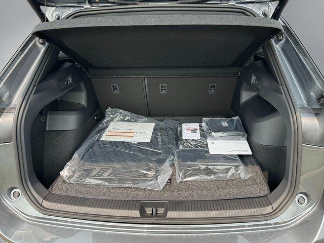2026 Volkswagen Tiguan 2.0T SE R-Line Black Springfield VA