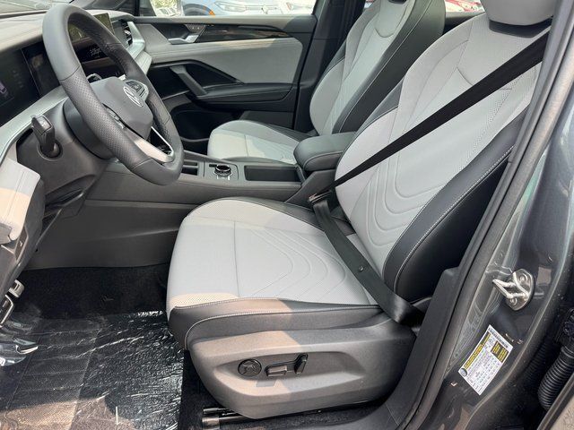 2026 Volkswagen Tiguan 2.0T SE R-Line Black Springfield VA