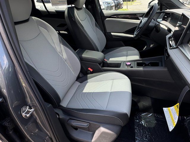 2026 Volkswagen Tiguan 2.0T SE R-Line Black Springfield VA