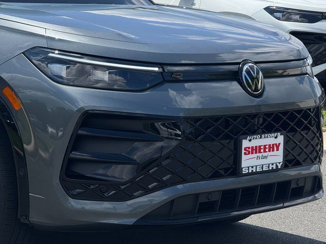 2026 Volkswagen Tiguan 2.0T SE R-Line Black Springfield VA