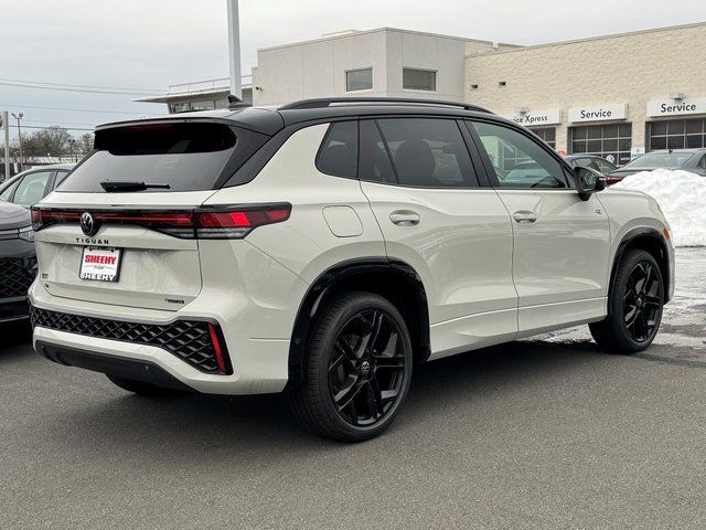 2026 Volkswagen Tiguan 2.0T SE R-Line Black Springfield VA