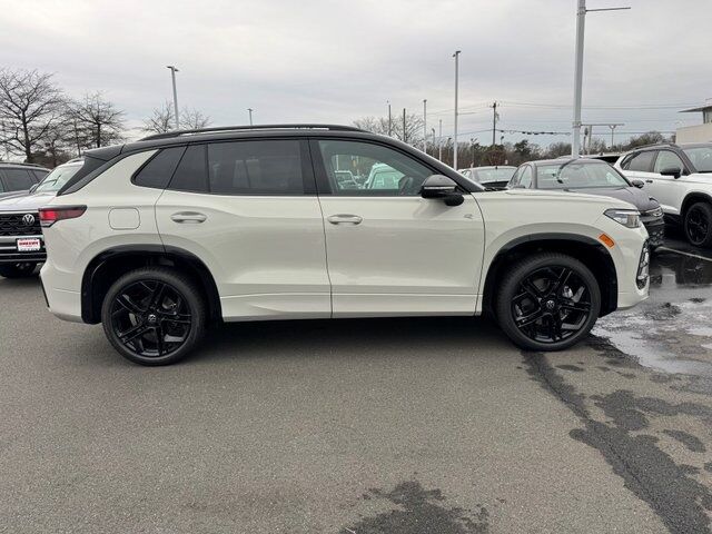 2026 Volkswagen Tiguan 2.0T SE R-Line Black Springfield VA