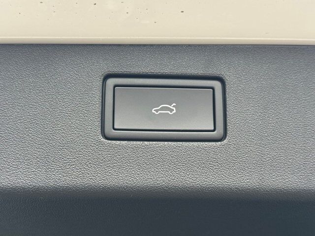 2026 Volkswagen Tiguan 2.0T SE R-Line Black Springfield VA