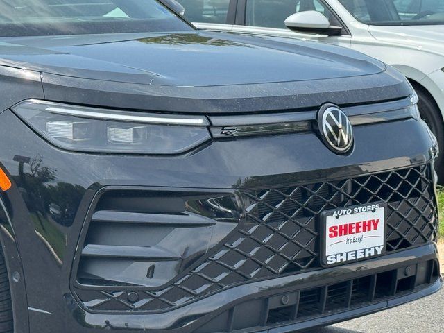 2026 Volkswagen Tiguan 2.0T SE R-Line Black Springfield VA