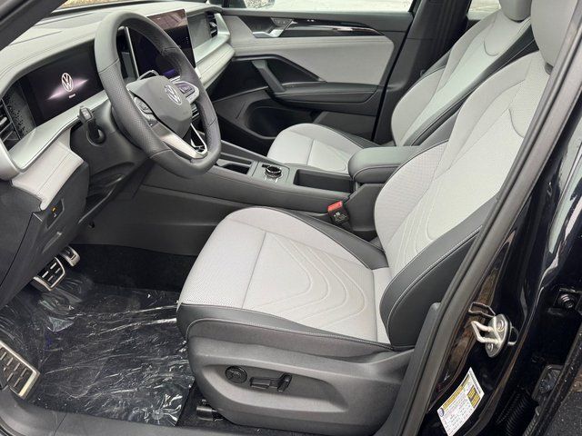 2026 Volkswagen Tiguan 2.0T SE R-Line Black Springfield VA