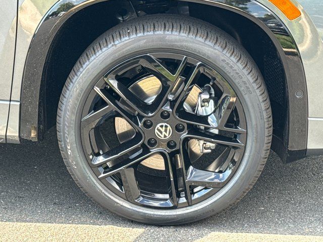 2026 Volkswagen Tiguan 2.0T SE R-Line Black Springfield VA