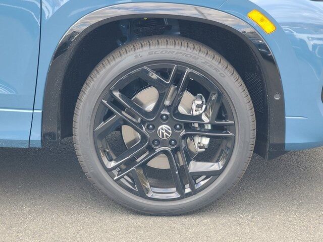 2026 Volkswagen Tiguan 2.0T SE R-Line Black Springfield VA