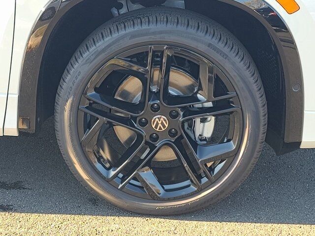 2026 Volkswagen Tiguan 2.0T SE R-Line Black Springfield VA