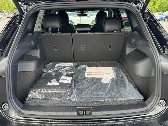 2026 Volkswagen Tiguan 2.0T SE R-Line Black Springfield VA