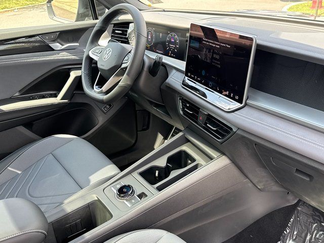 2026 Volkswagen Tiguan 2.0T SE R-Line Black Springfield VA
