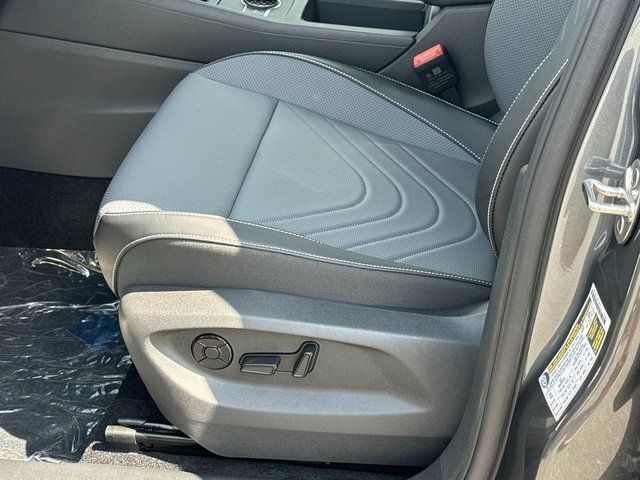 2026 Volkswagen Tiguan 2.0T SE R-Line Black Springfield VA