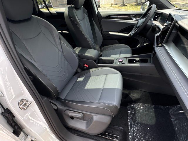 2026 Volkswagen Tiguan 2.0T SE R-Line Black Springfield VA