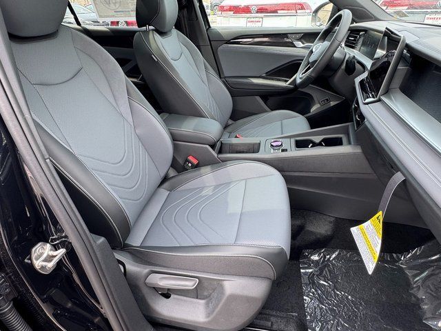 2026 Volkswagen Tiguan 2.0T SE R-Line Black Springfield VA