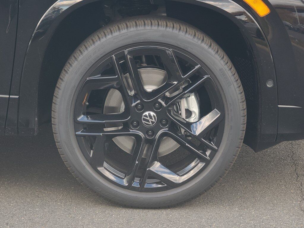 2026 Volkswagen Tiguan 2.0T SE R-Line Black Springfield VA