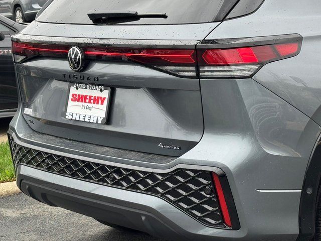 2026 Volkswagen Tiguan 2.0T SE R-Line Black Springfield VA