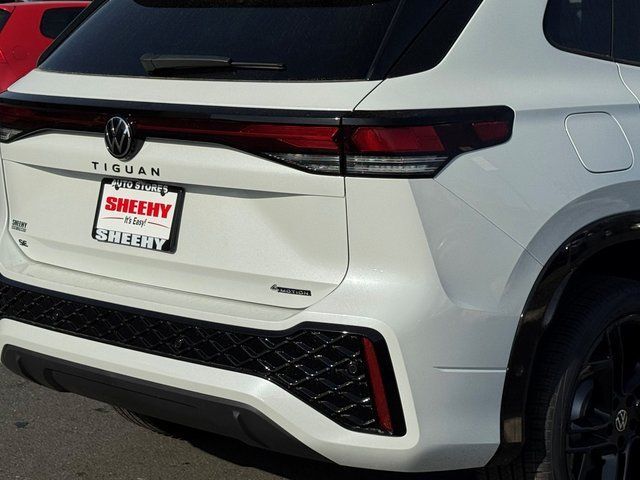 2026 Volkswagen Tiguan 2.0T SE R-Line Black Springfield VA