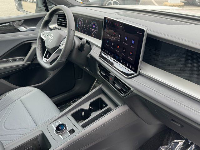 2026 Volkswagen Tiguan 2.0T SE R-Line Black Springfield VA