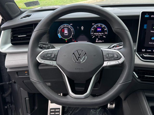 2026 Volkswagen Tiguan 2.0T SE R-Line Black Springfield VA