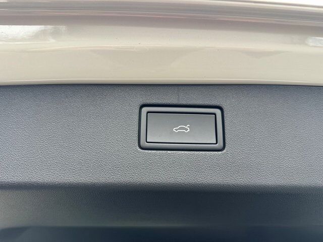 2026 Volkswagen Tiguan 2.0T SE R-Line Black Springfield VA