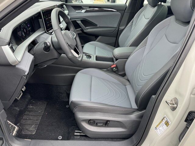 2026 Volkswagen Tiguan 2.0T SE R-Line Black Springfield VA