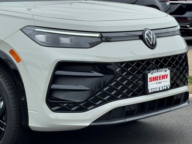 2026 Volkswagen Tiguan 2.0T SE R-Line Black Springfield VA