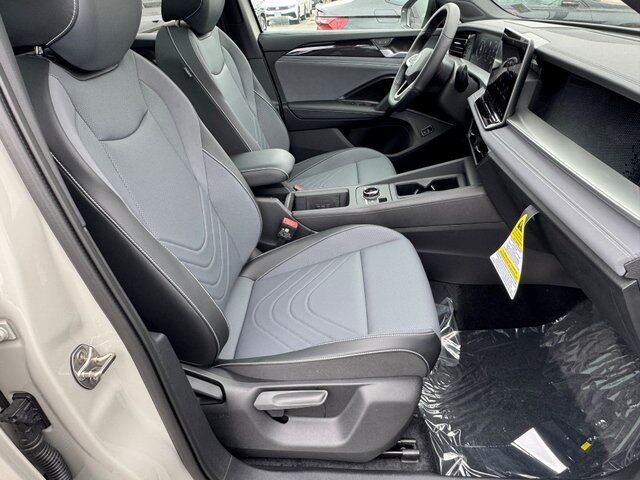 2026 Volkswagen Tiguan 2.0T SE R-Line Black Springfield VA