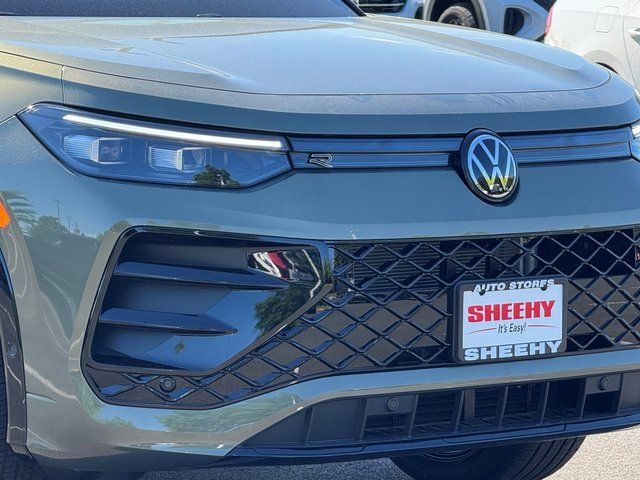 2026 Volkswagen Tiguan 2.0T SE R-Line Black Springfield VA