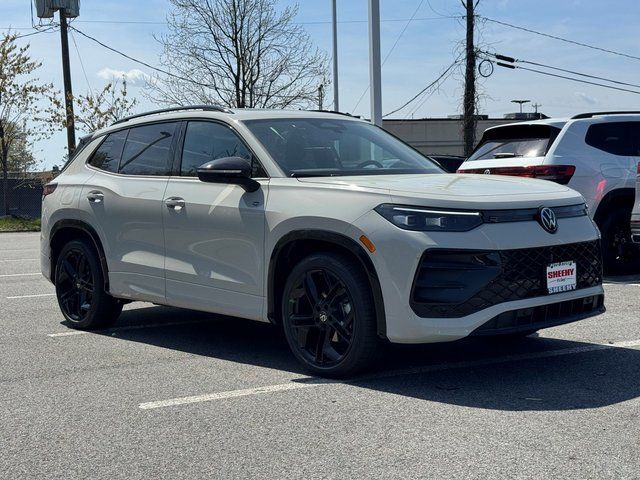 2026 Volkswagen Tiguan 2.0T SE R-Line Black Springfield VA