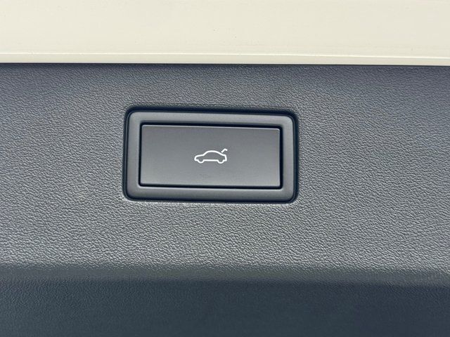 2026 Volkswagen Tiguan 2.0T SE R-Line Black Springfield VA