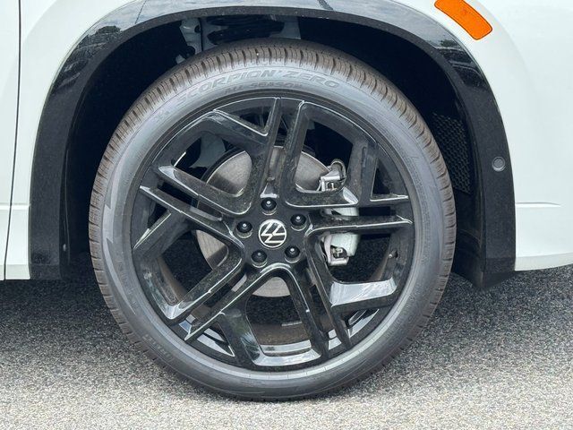 2026 Volkswagen Tiguan 2.0T SE R-Line Black Springfield VA